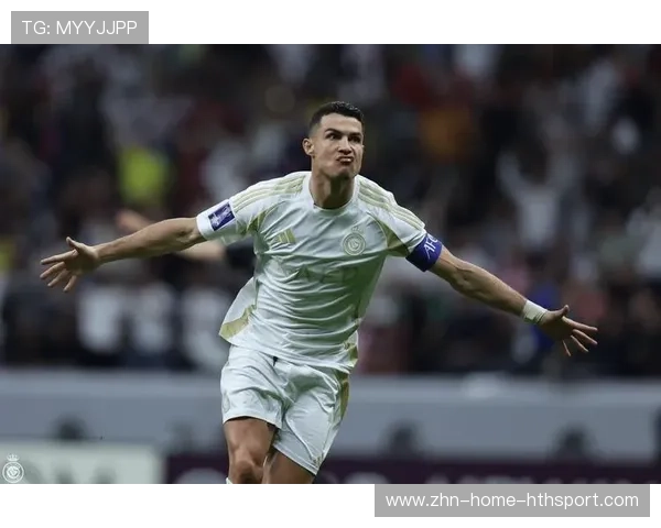 利雅得胜利进攻成型，C罗精准完成终结